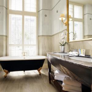Azulejos bańos Ceramicas Aparici Wind Ivory